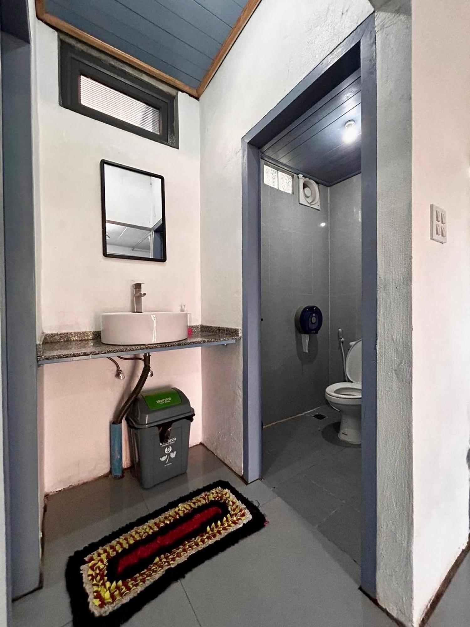 Sunrise Riverside Pool Hostel Luang Prabang Ngoại thất bức ảnh